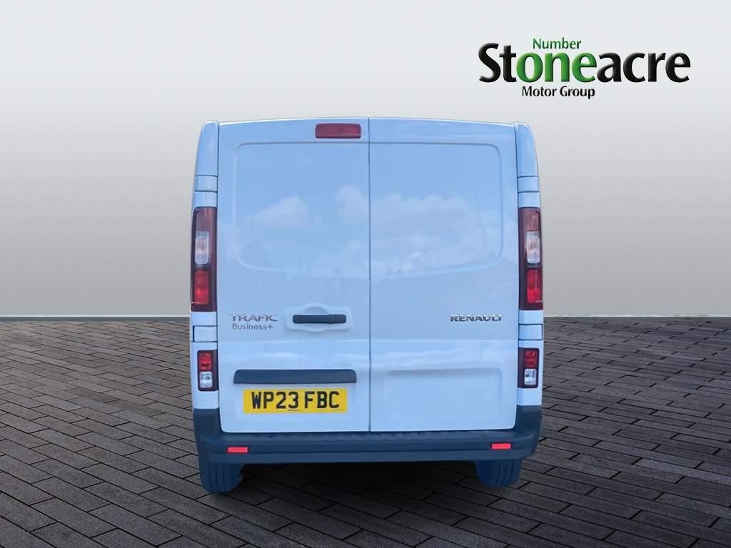 Renault Trafic Image 4