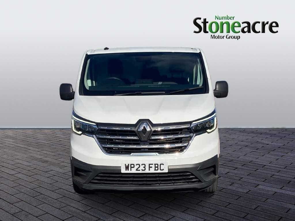 Renault Trafic Image 8