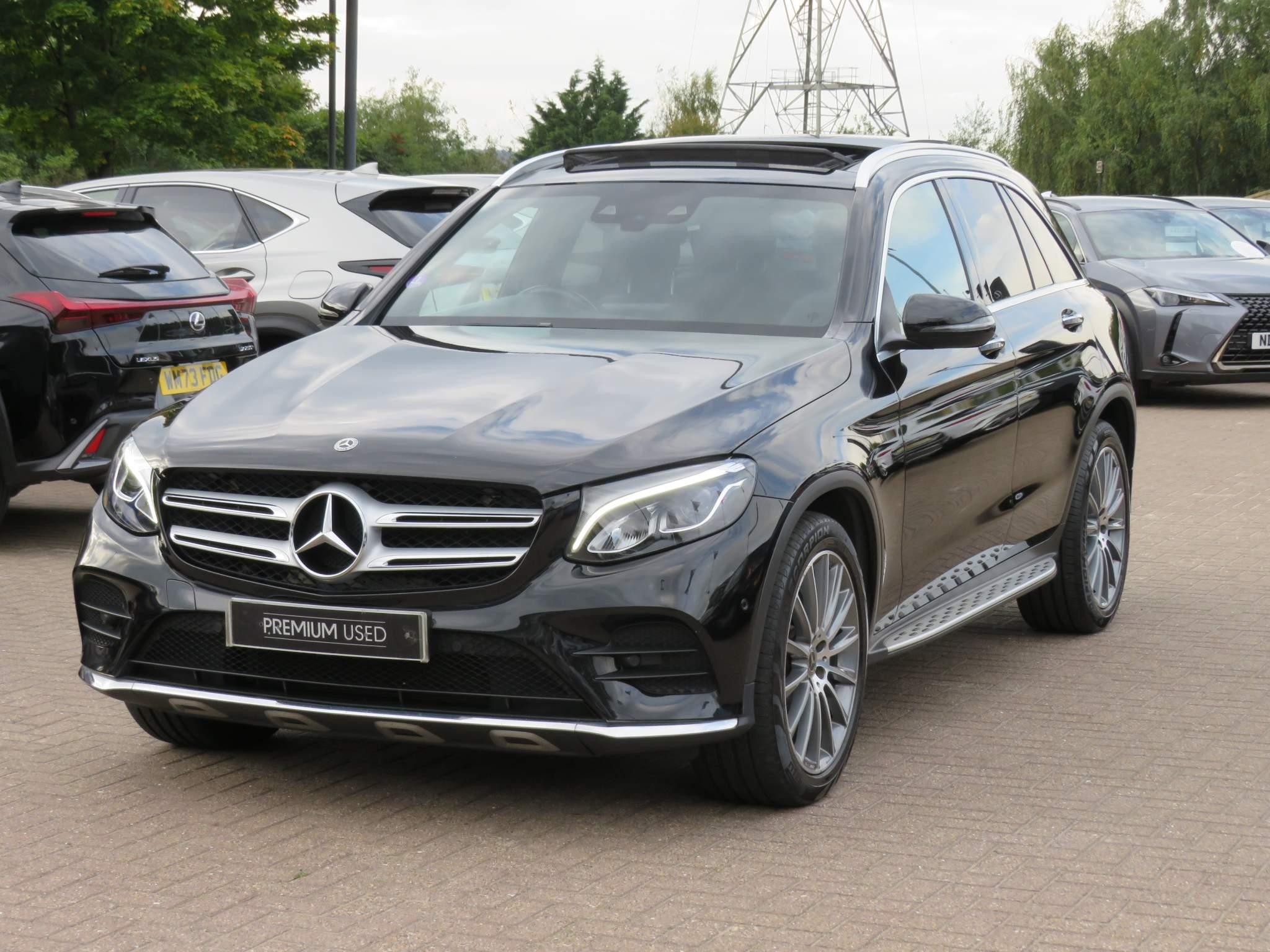 Mercedes-Benz GLC Image 9