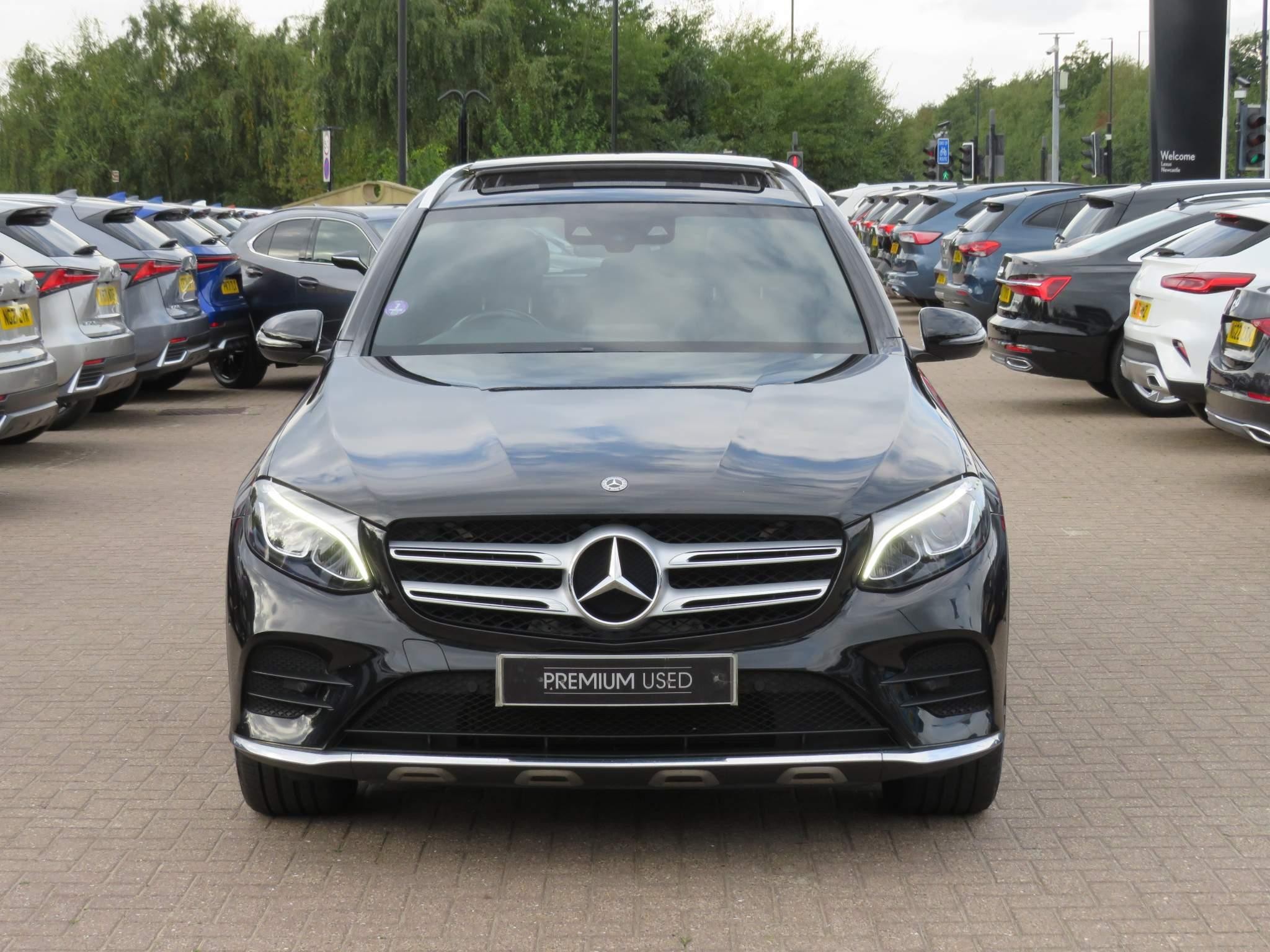 Mercedes-Benz GLC Image 10