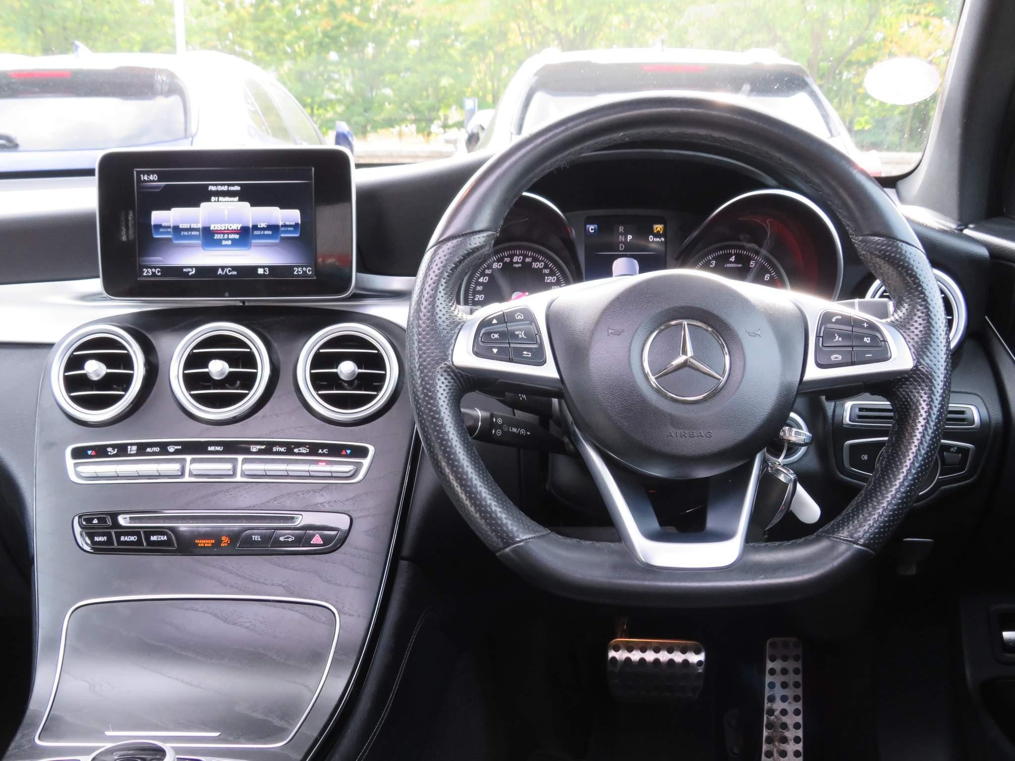 Mercedes-Benz GLC Image 14