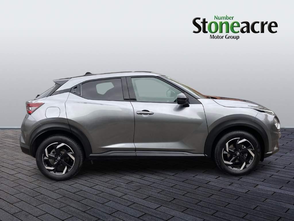 Nissan Juke Image 2