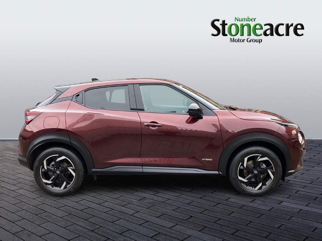 Nissan Juke Image 2