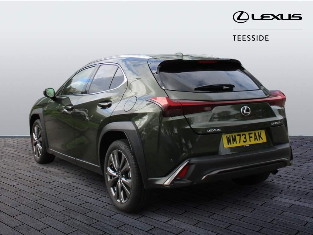 Lexus UX Image 7