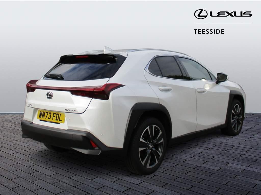 Lexus UX Image 5