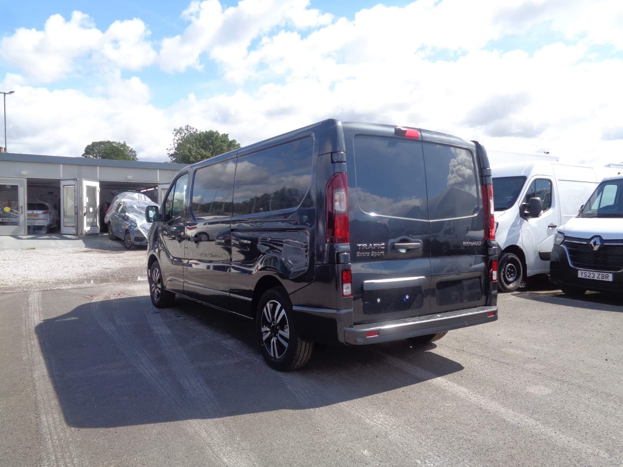 Renault Trafic Image 5