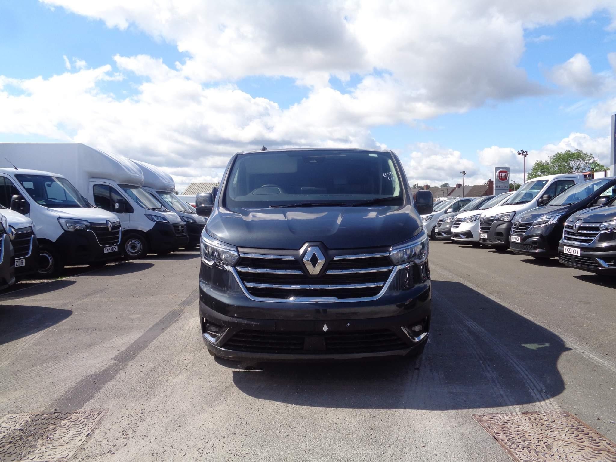 Renault Trafic Image 8