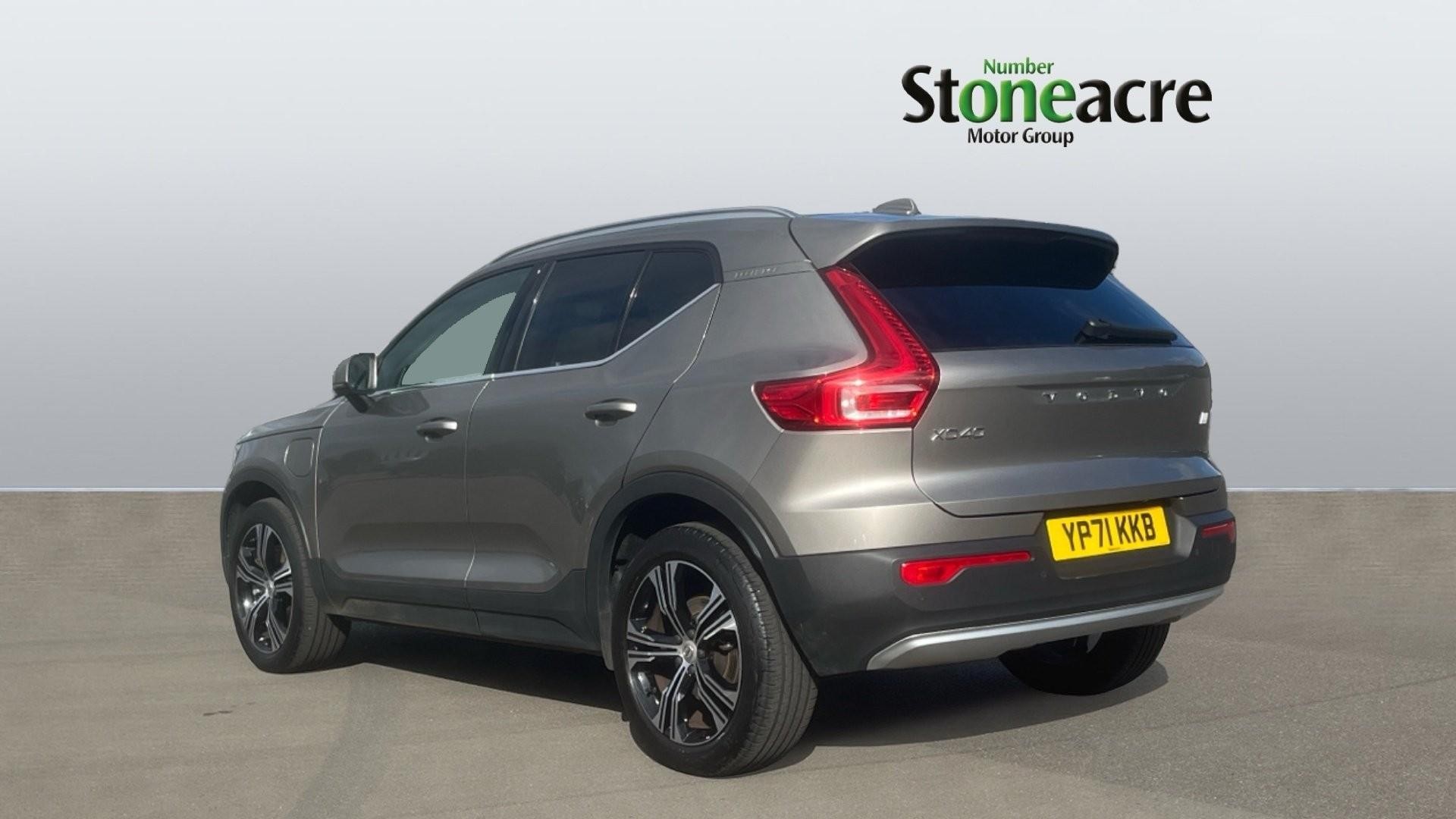 Volvo XC40 Image 2