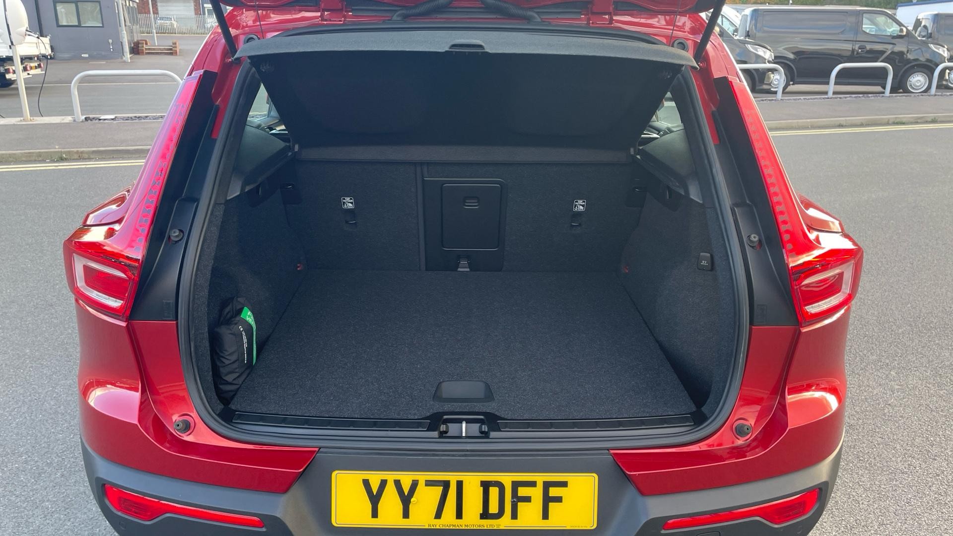 Volvo XC40 Image 17