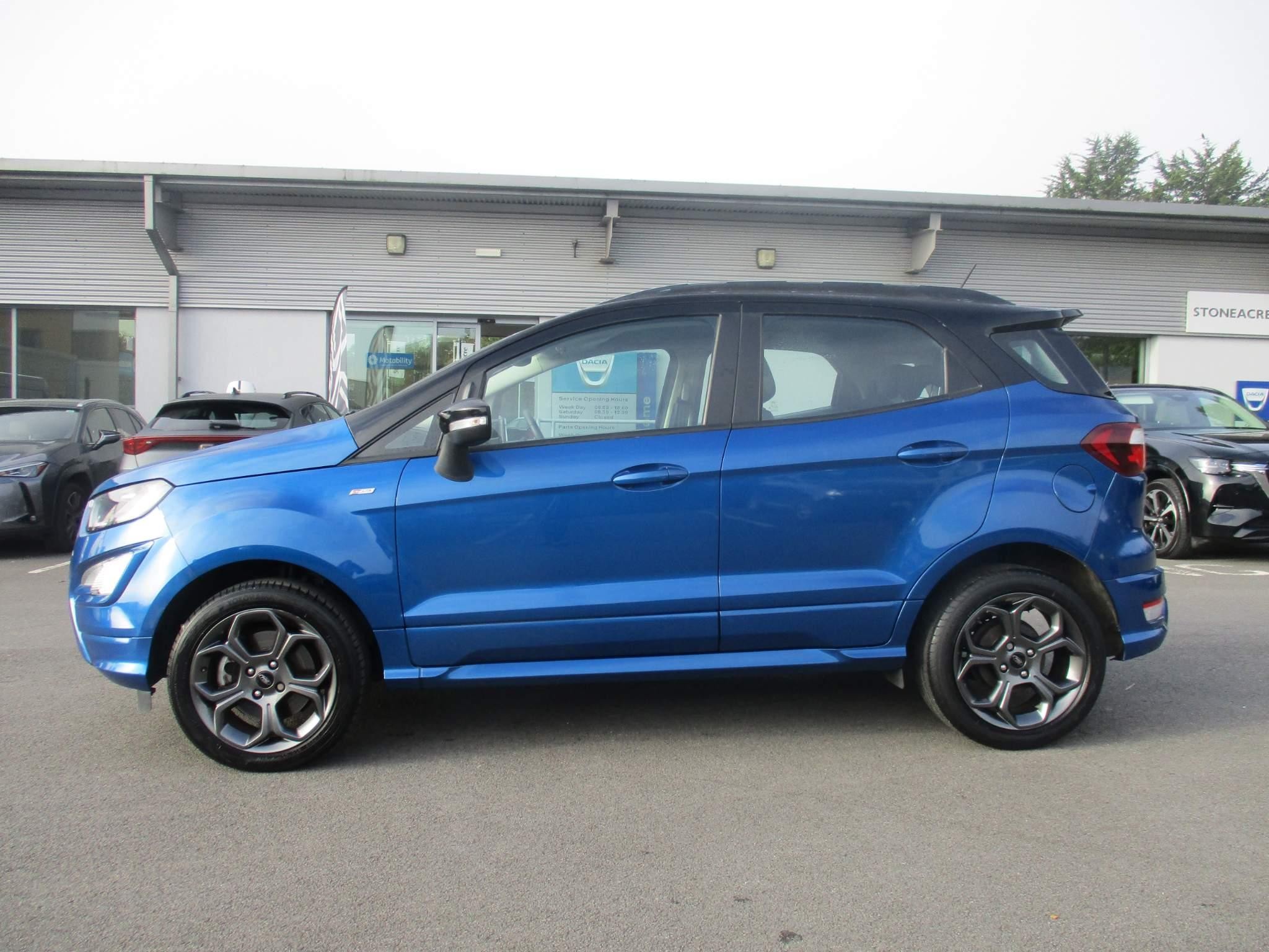 Ford EcoSport Image 4