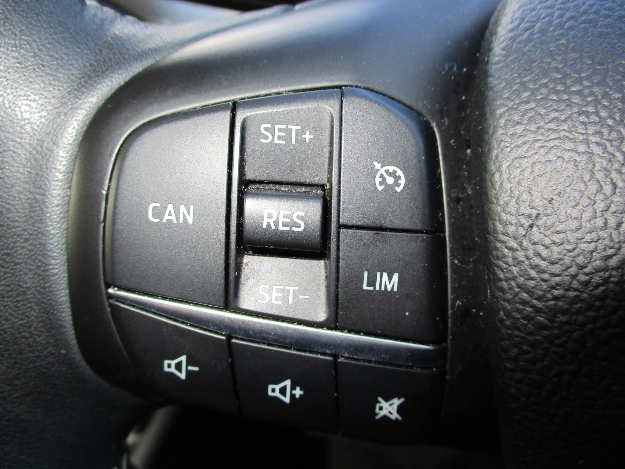 Ford Focus Image 28