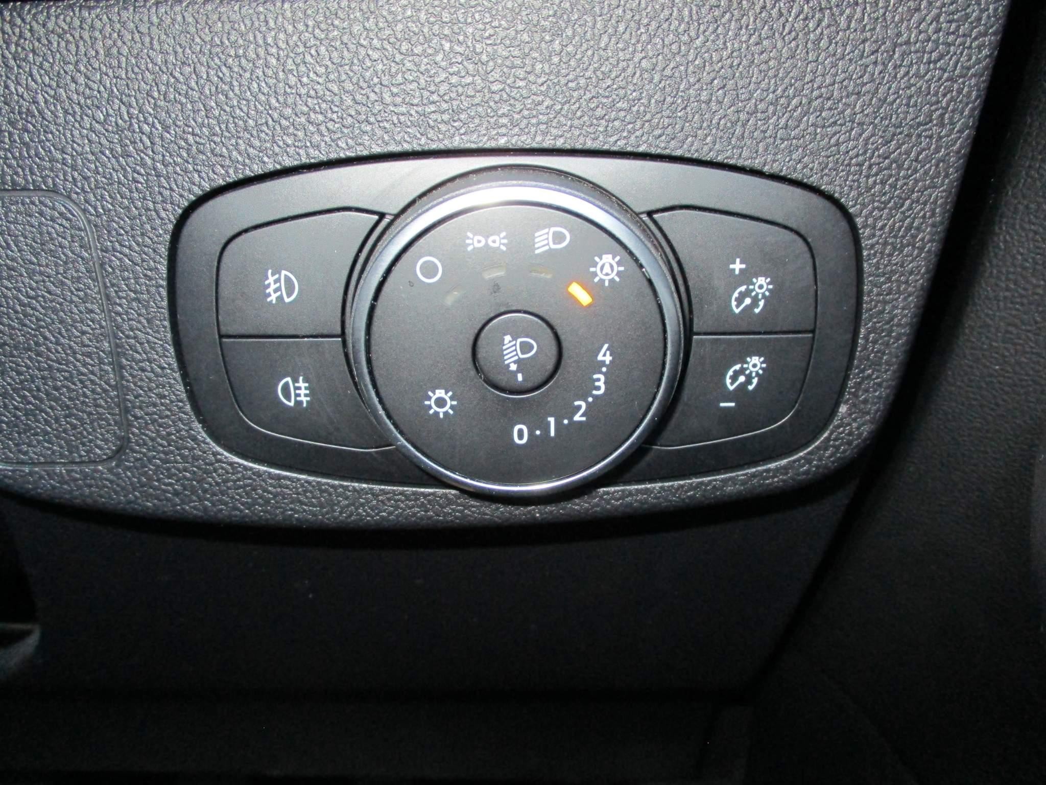 Ford Focus Image 31