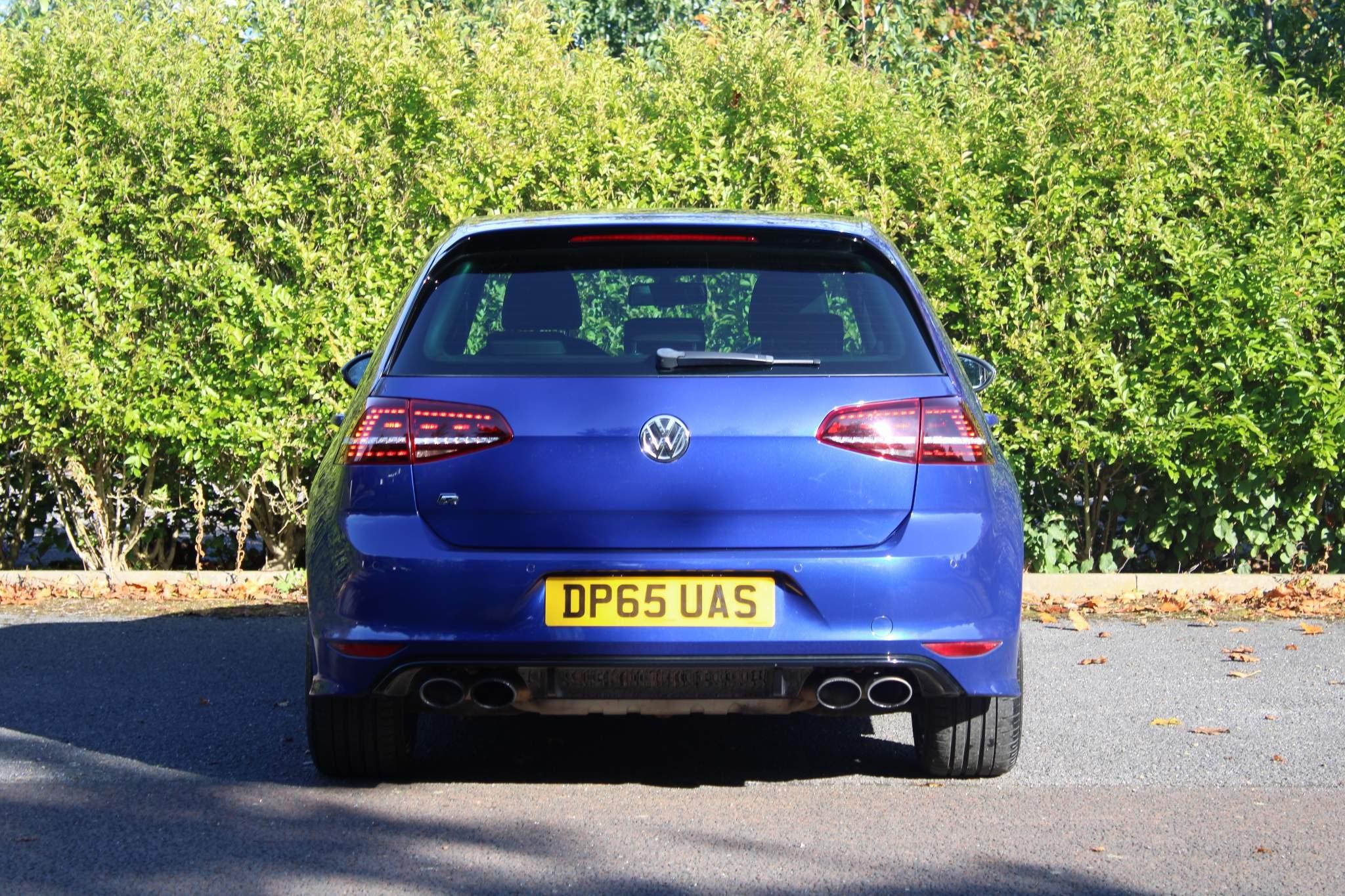 Volkswagen Golf Image 4