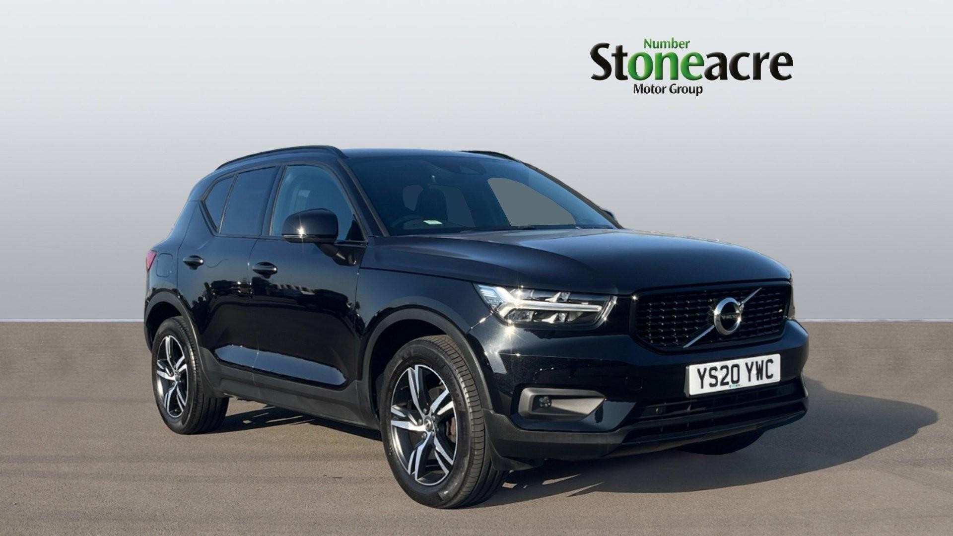 Volvo XC40 Image 1