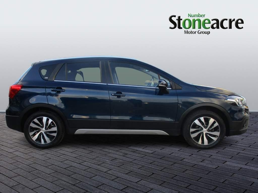 Suzuki SX4 S-Cross Image 2