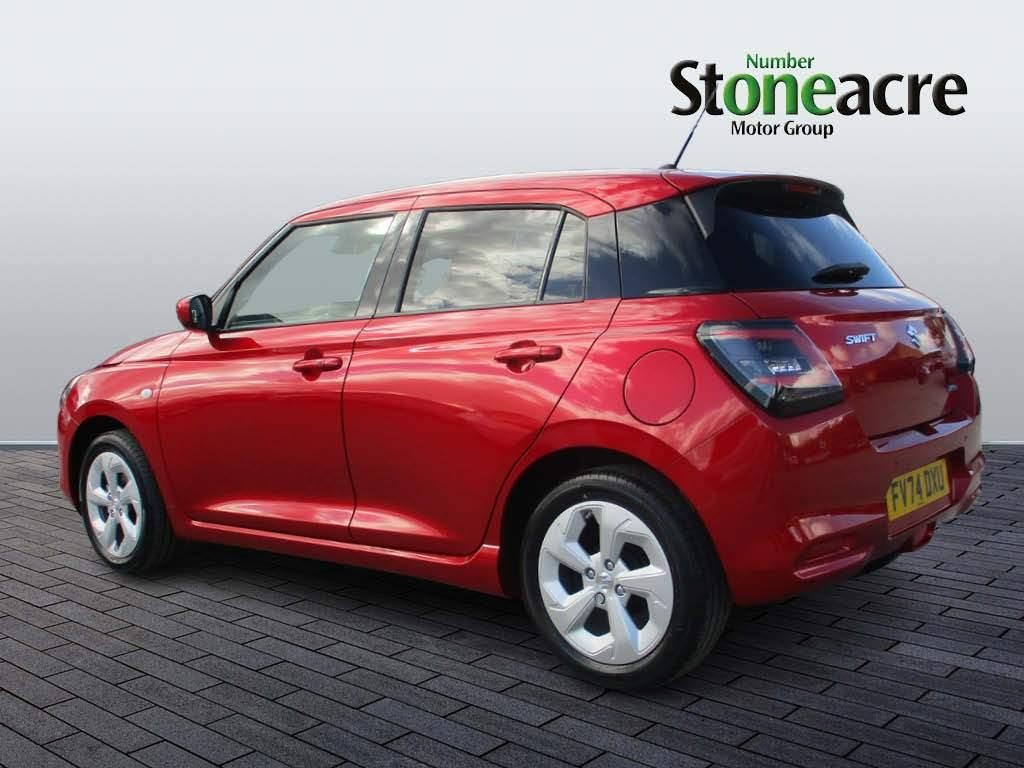 Suzuki Swift Image 5