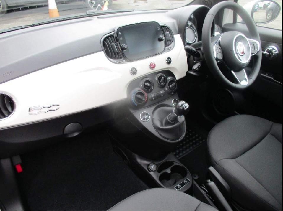 Fiat 500 Hybrid Image 10