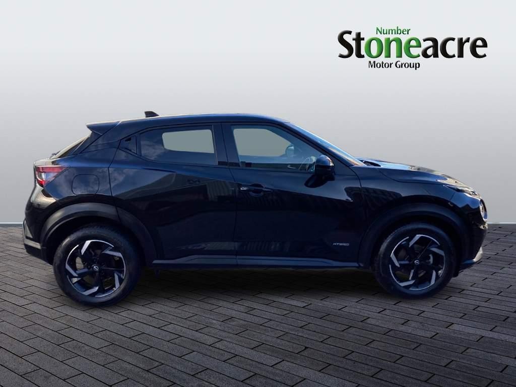 Nissan Juke Image 2