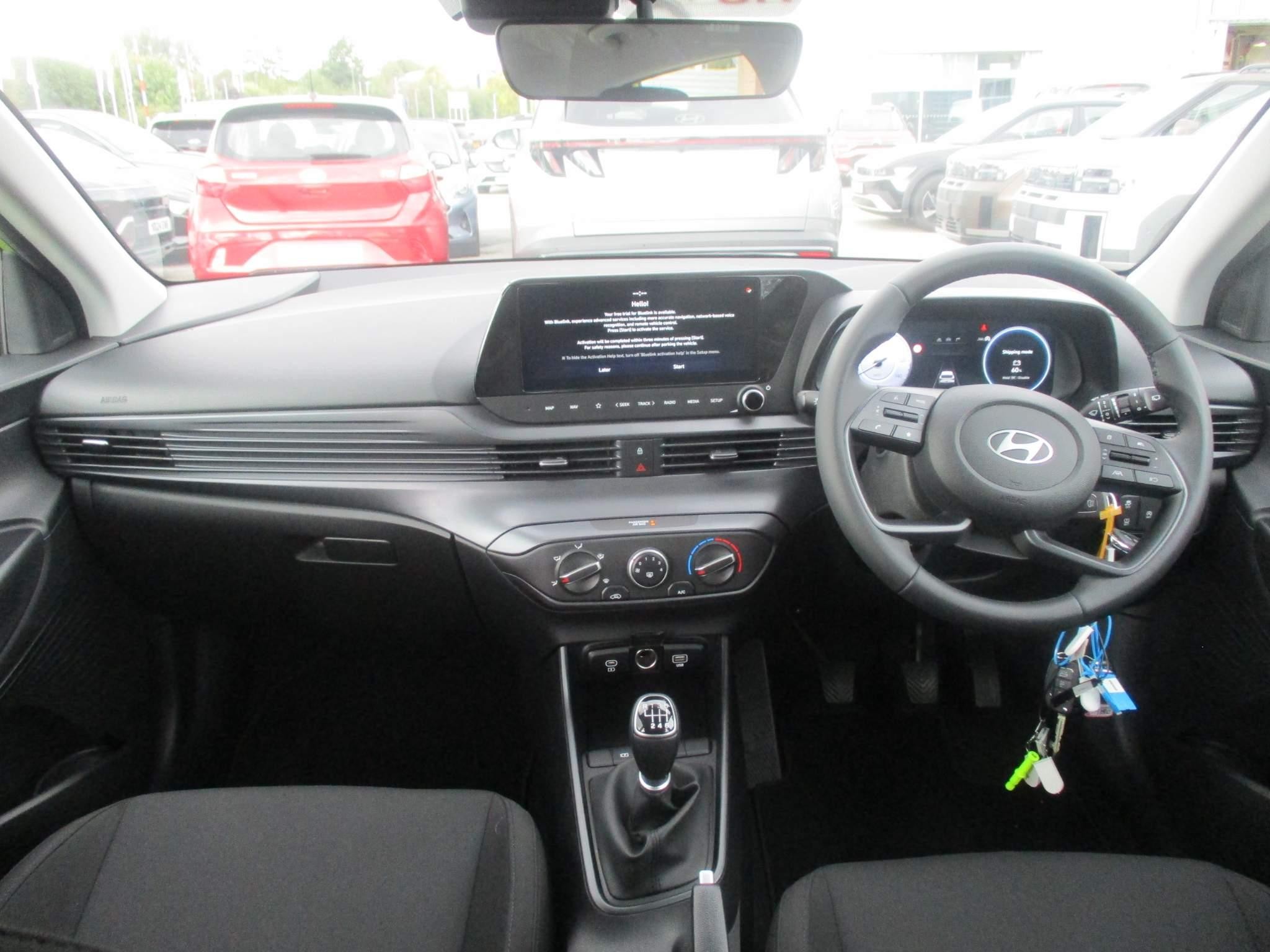 Hyundai i20 Image 13