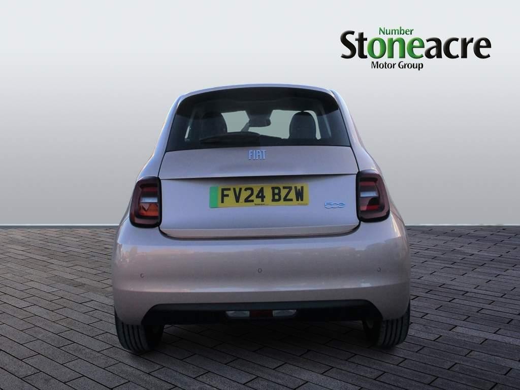 Fiat 500e Image 4