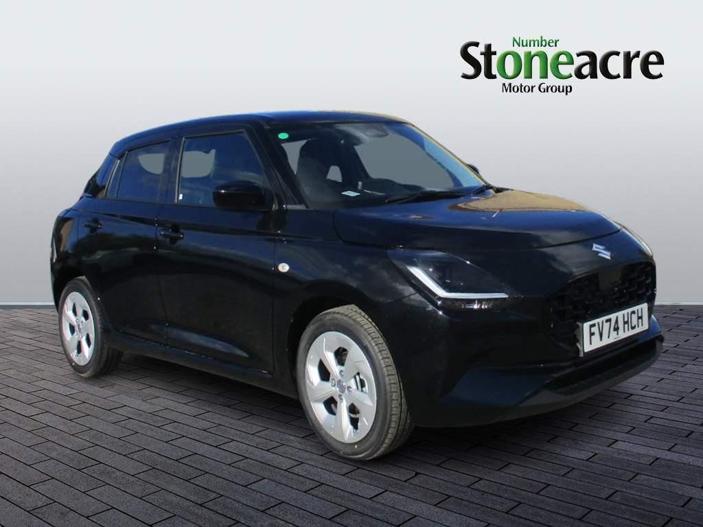 Suzuki Swift Image 1