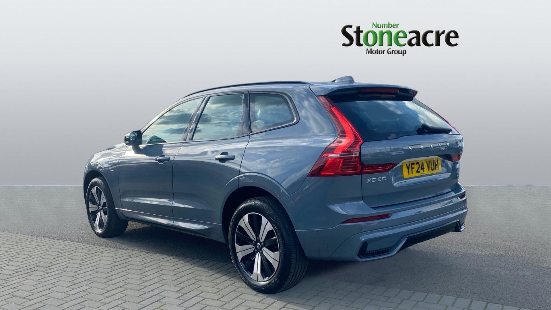 Volvo XC60 Image 2