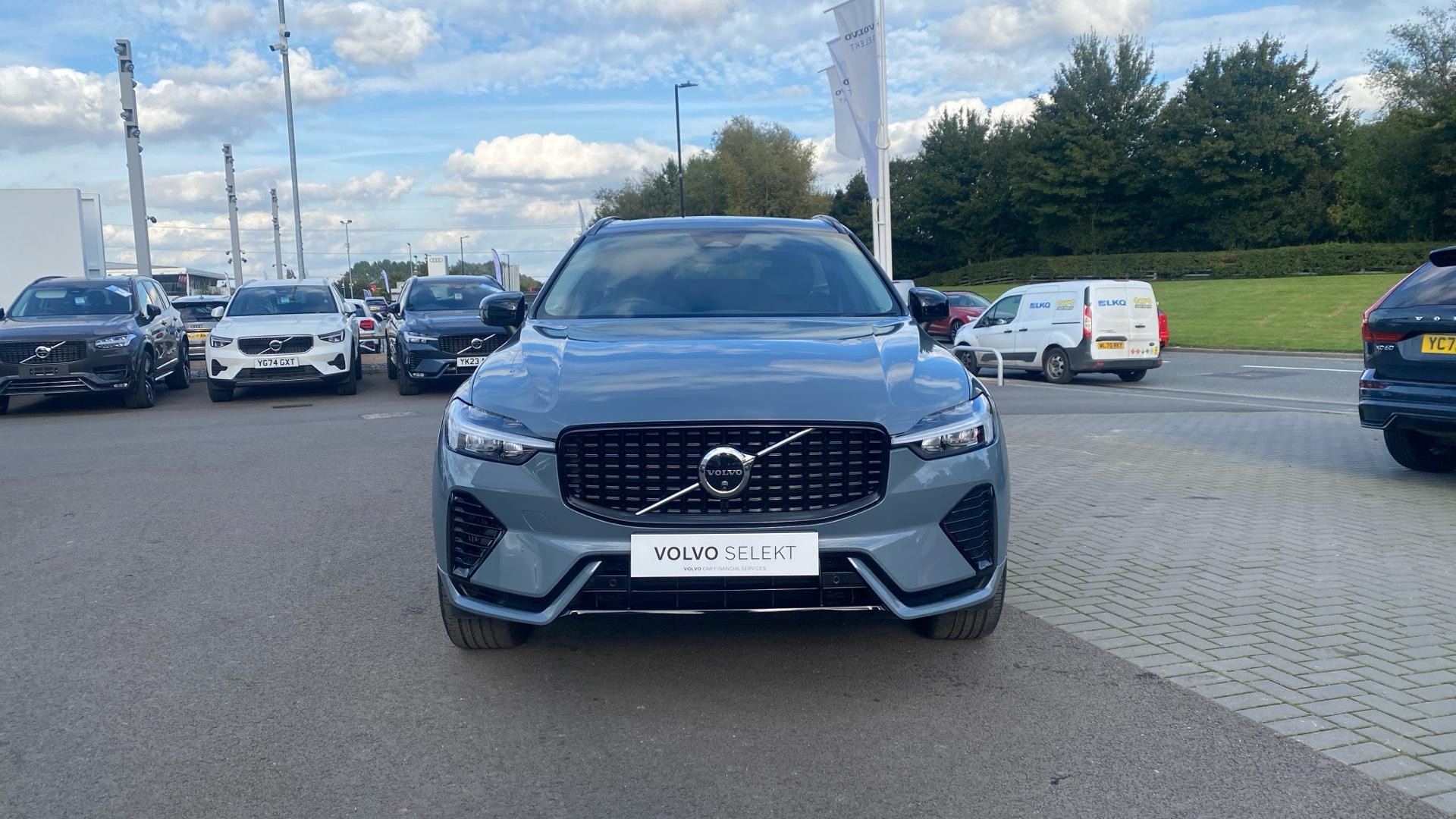 Volvo XC60 Image 12