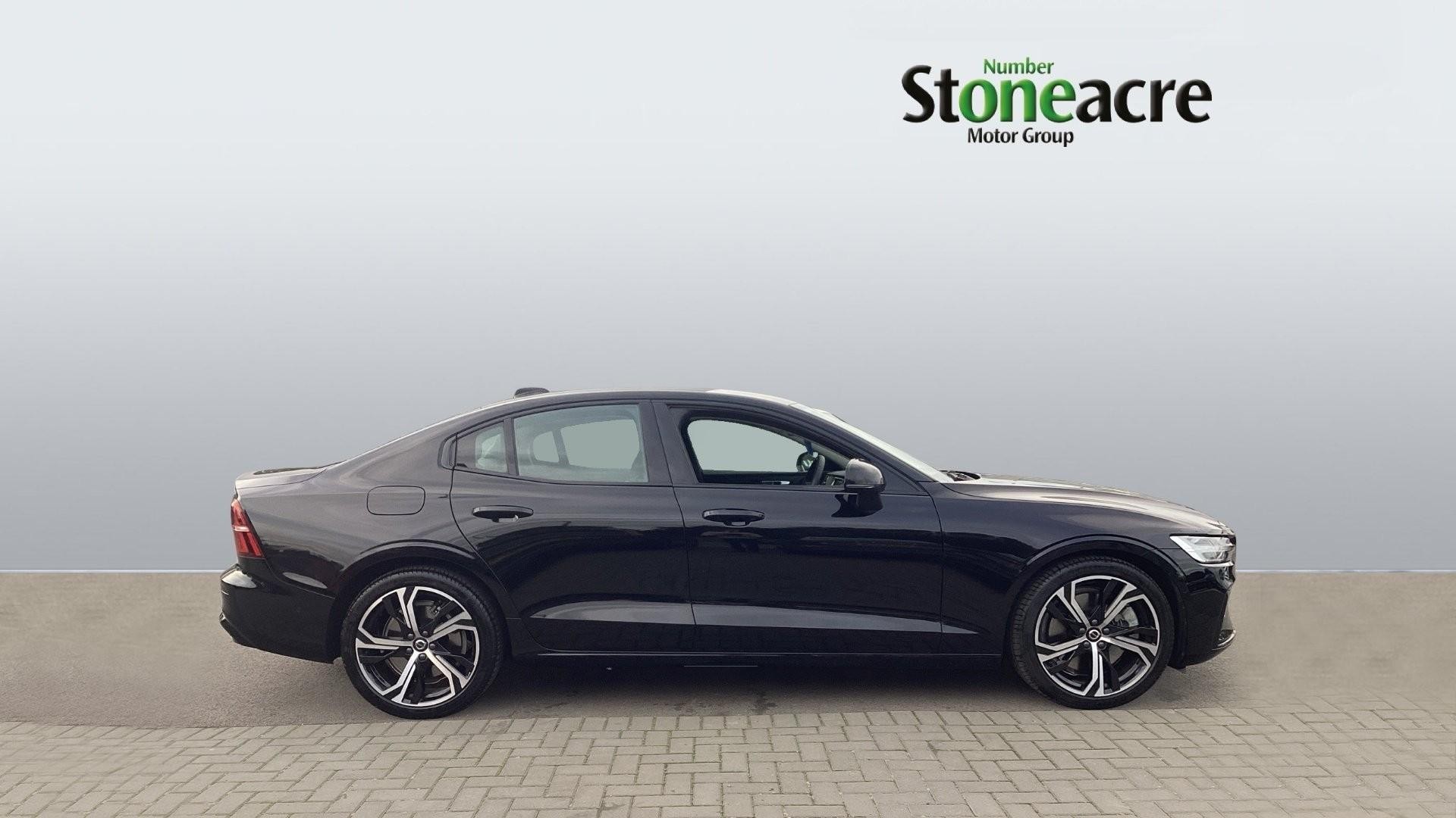 Volvo S60 Image 3