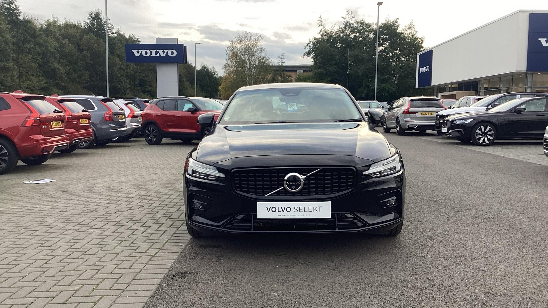 Volvo S60 Image 12