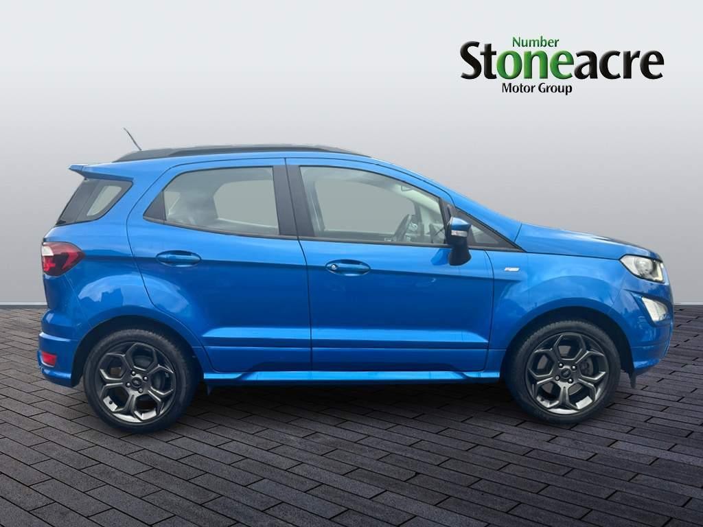 Ford EcoSport Image 2