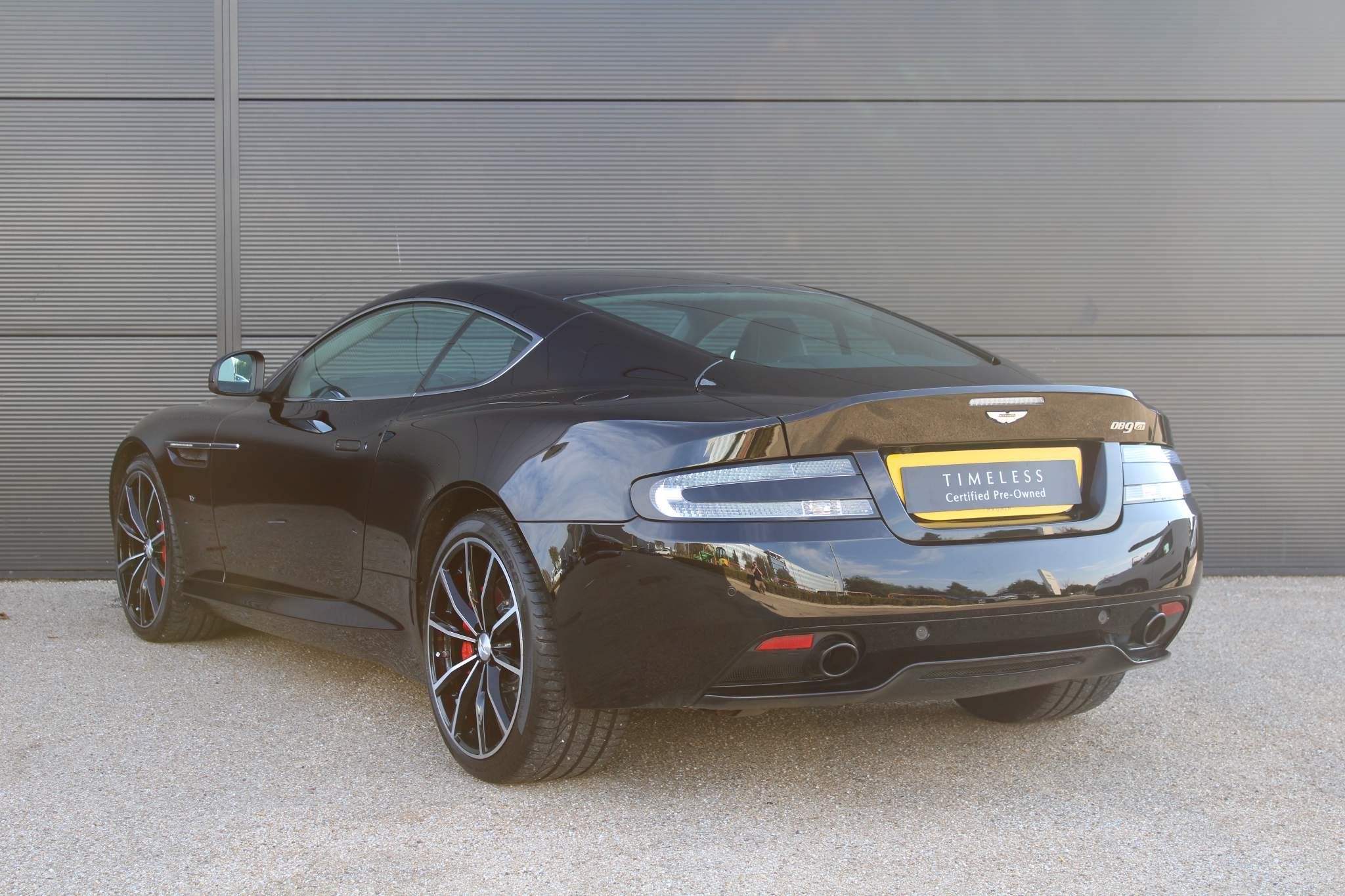 Aston Martin DB9 Image 5