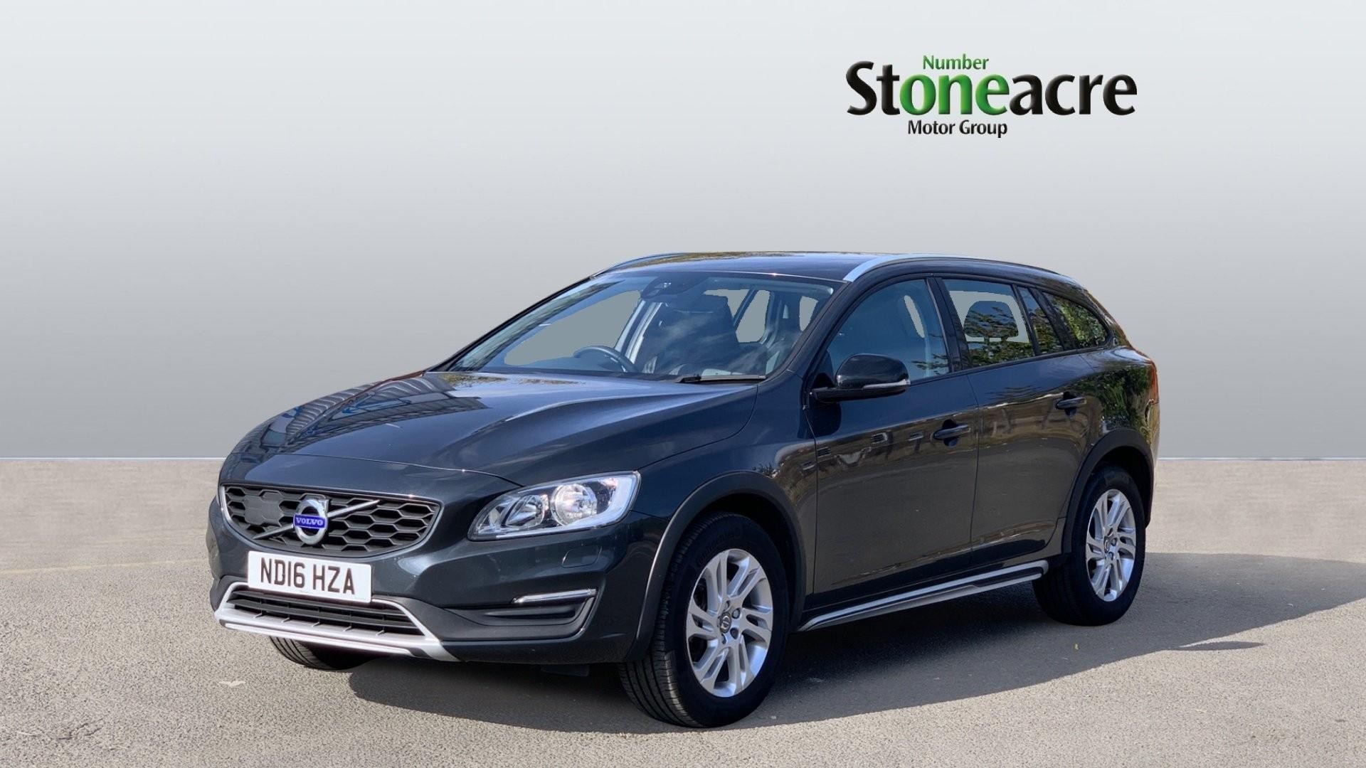 Volvo V60 Cross Country Image 6