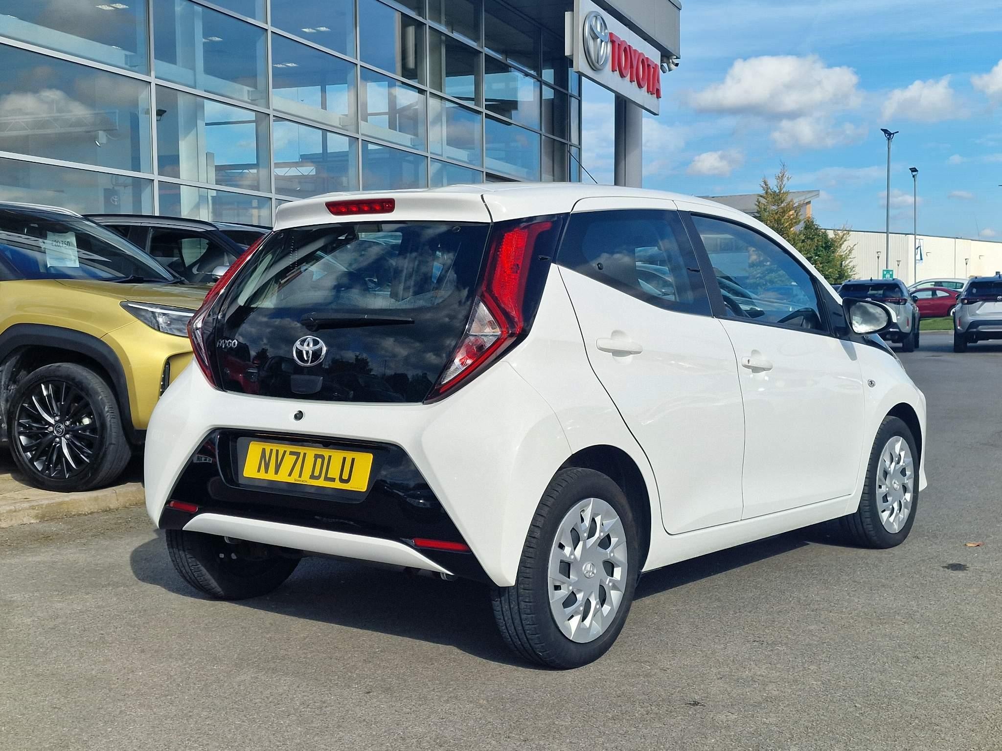 Toyota Aygo Image 4