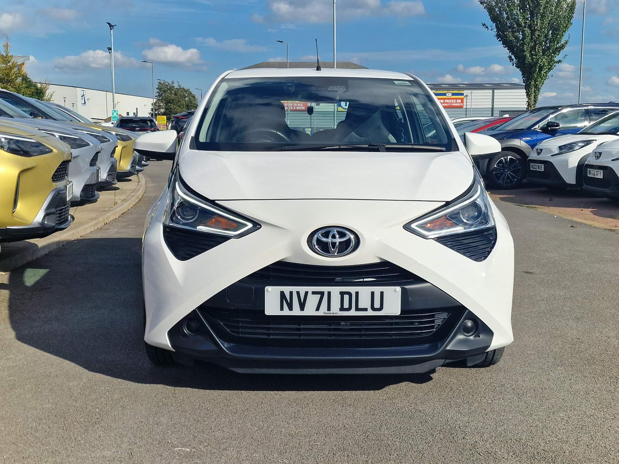 Toyota Aygo Image 17