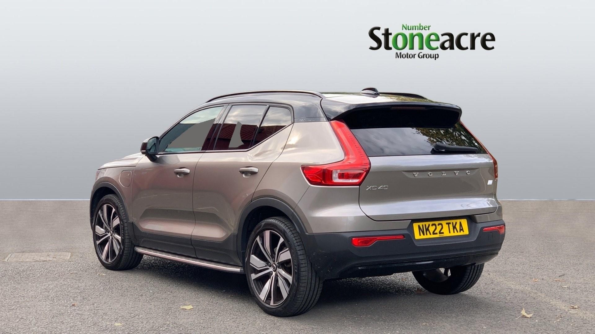 Volvo XC40 Image 2