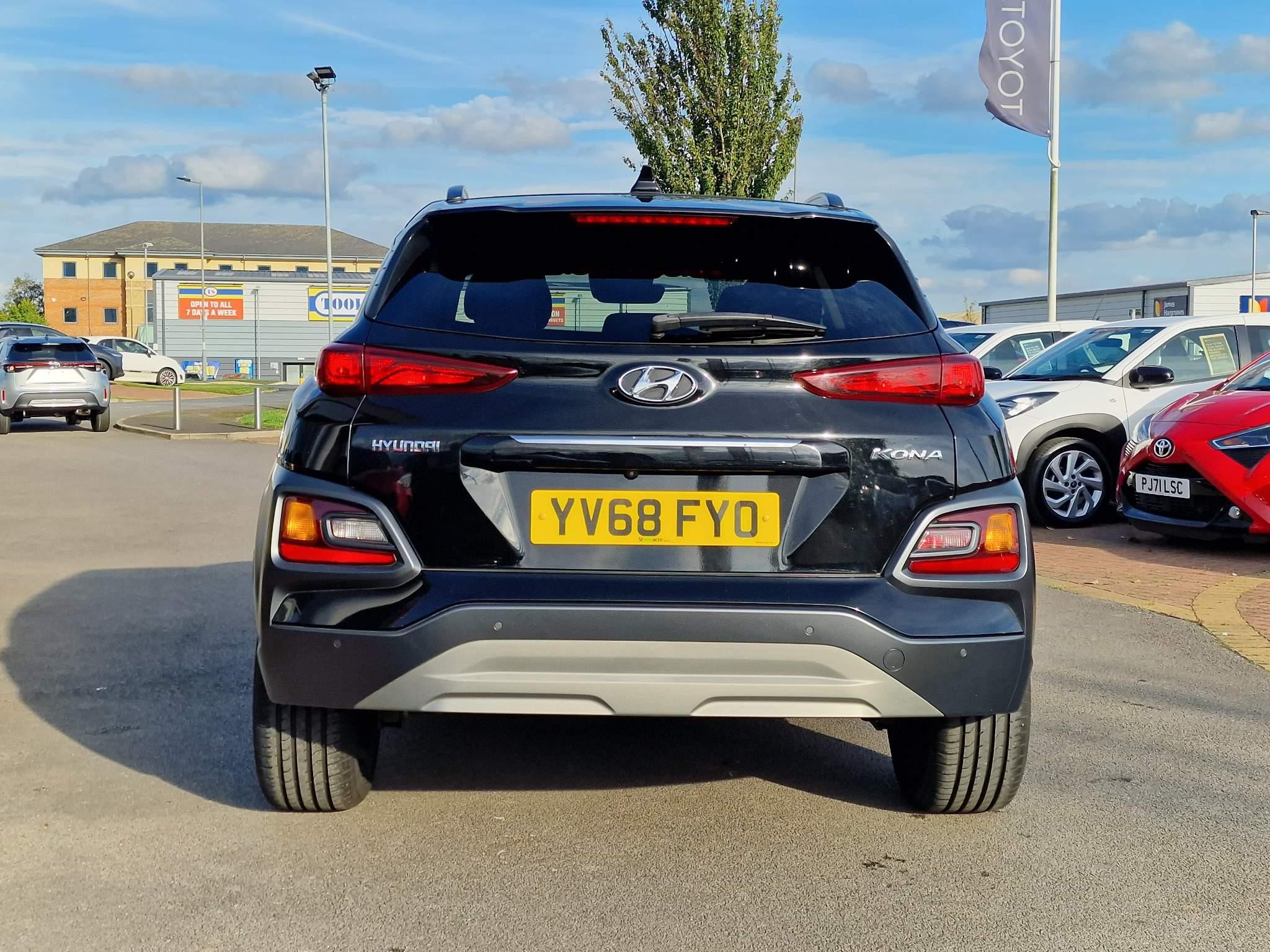 Hyundai KONA Image 17