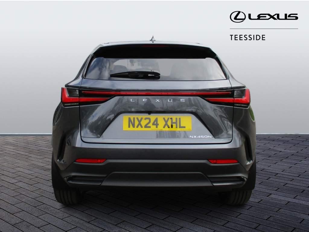 Lexus NX Image 6