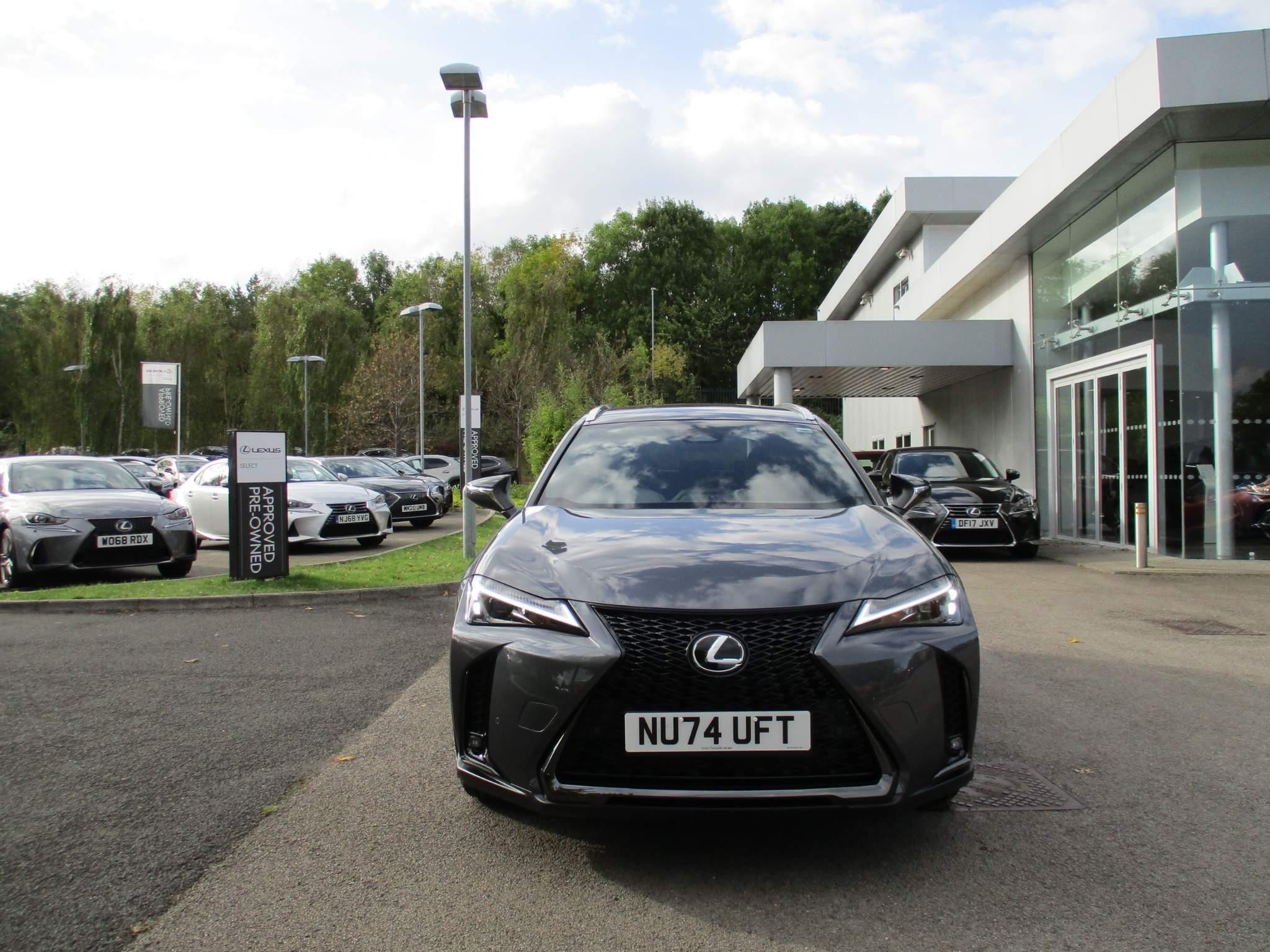 Lexus UX Image 10