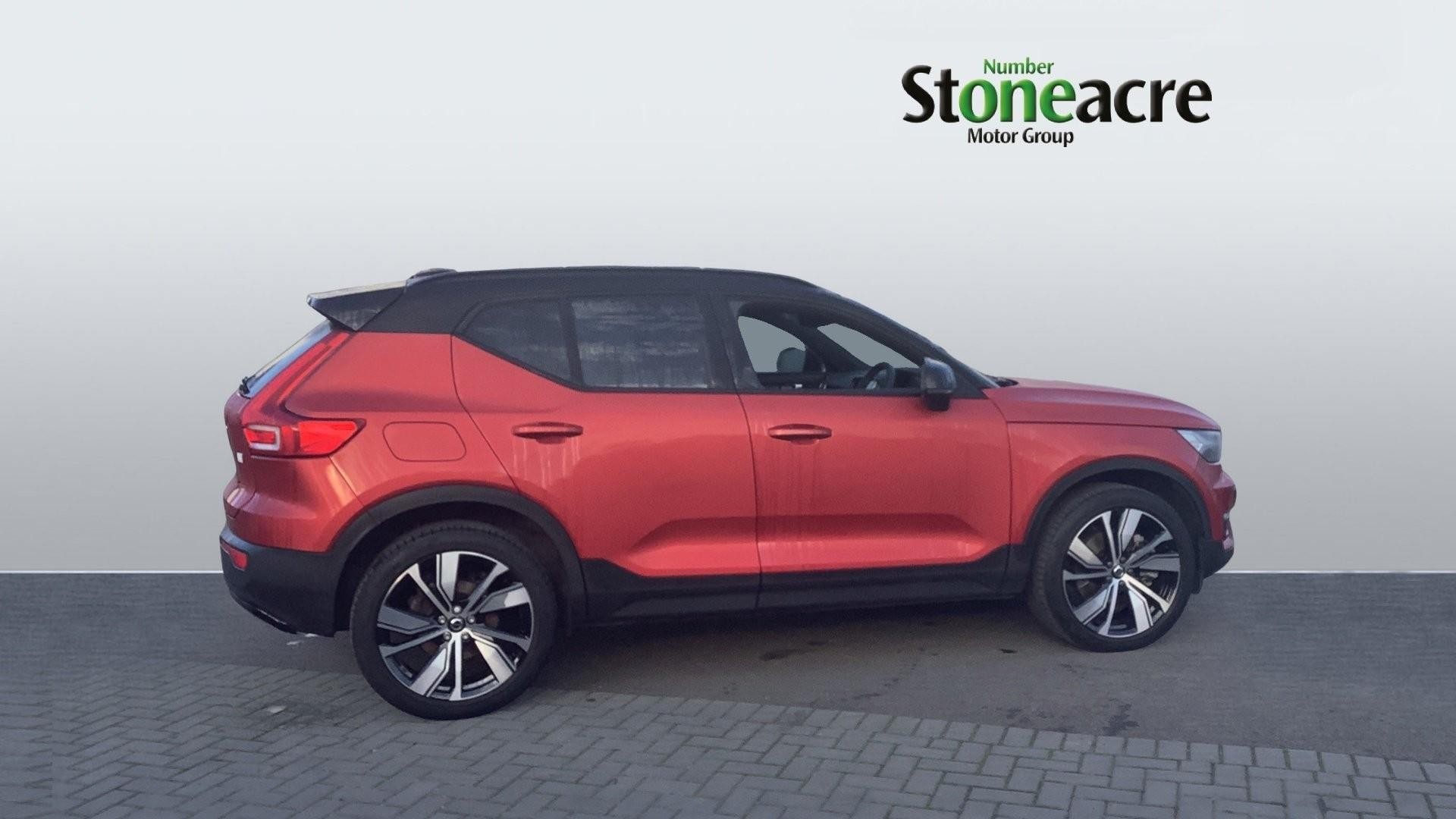 Volvo XC40 Image 3