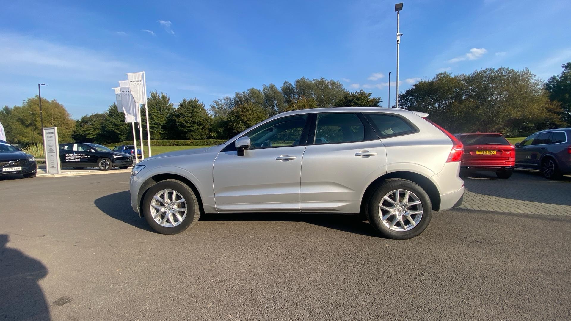 Volvo XC60 Image 8