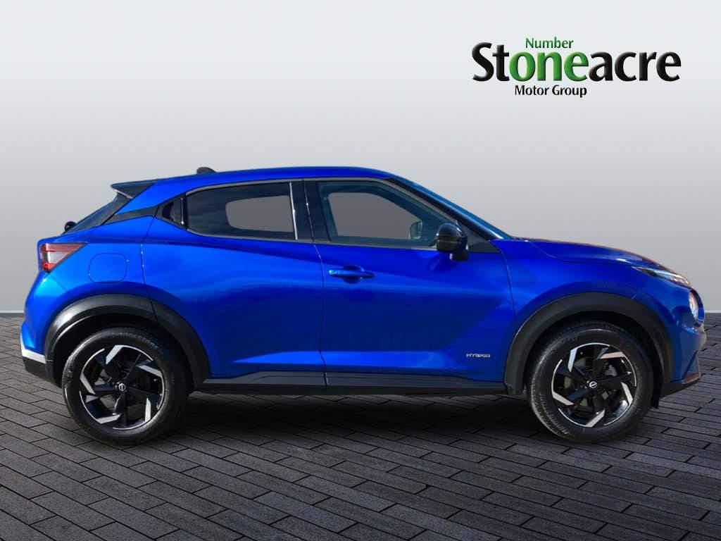 Nissan Juke Image 2