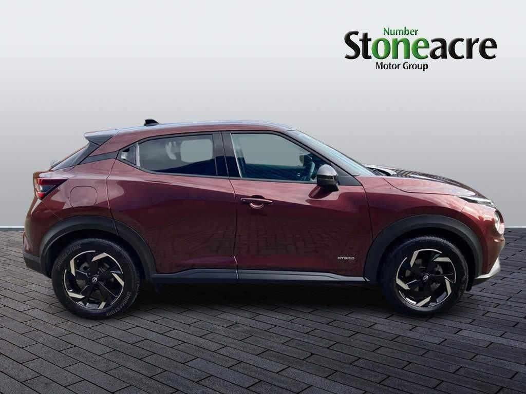 Nissan Juke Image 2