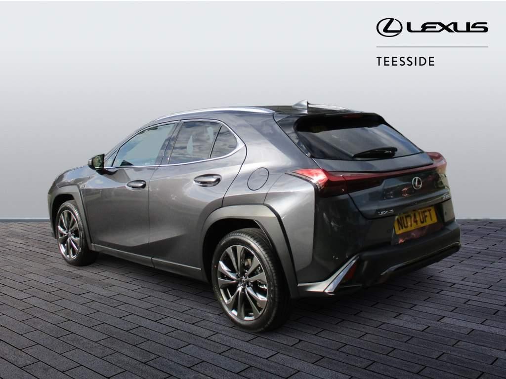 Lexus UX Image 7