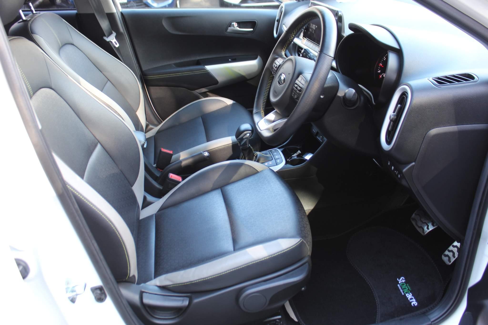 Kia Picanto Image 11