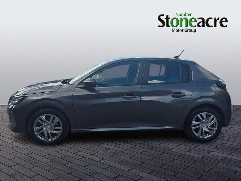 Peugeot 208 Image 6