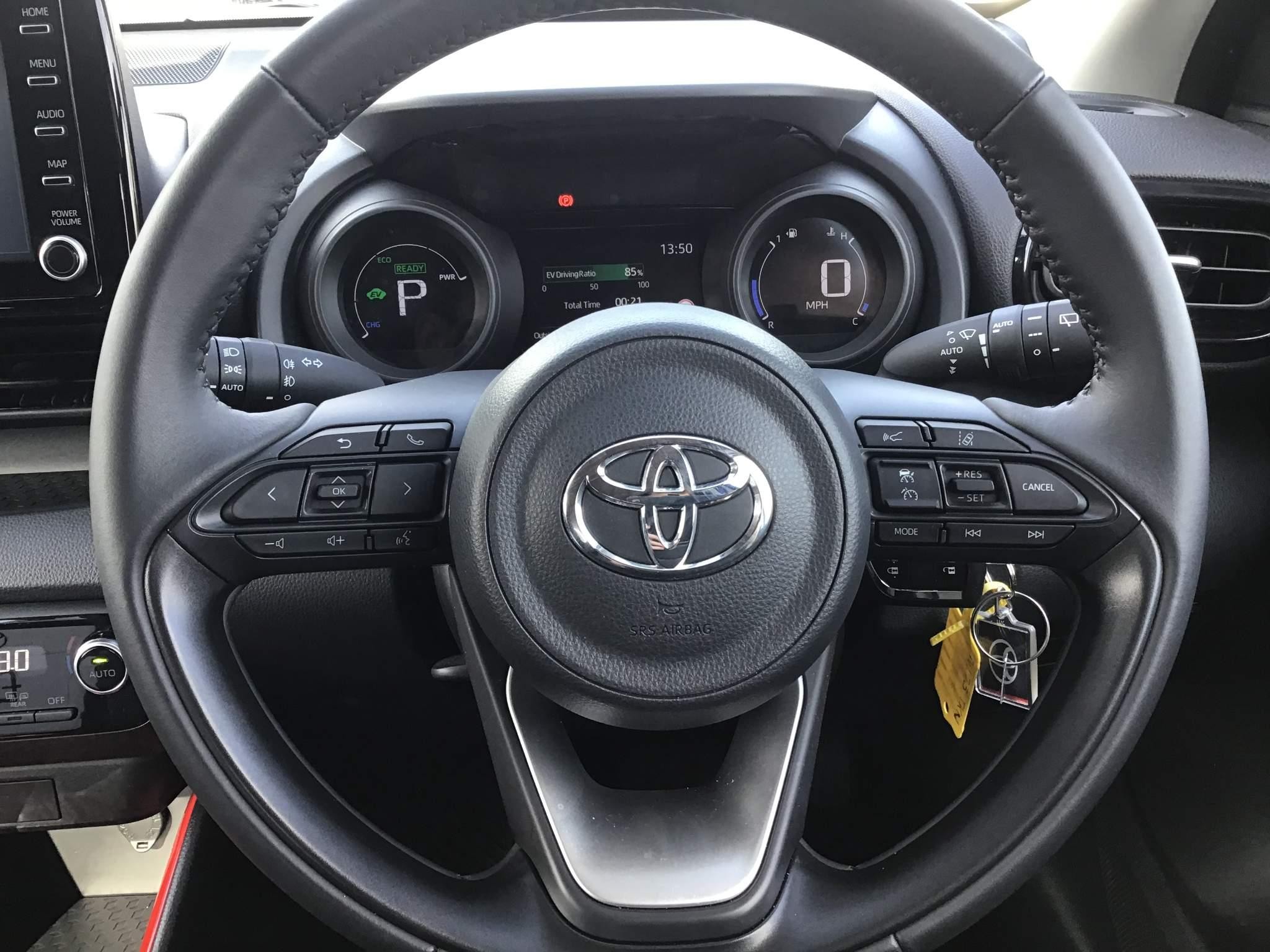 Toyota Yaris Image 18