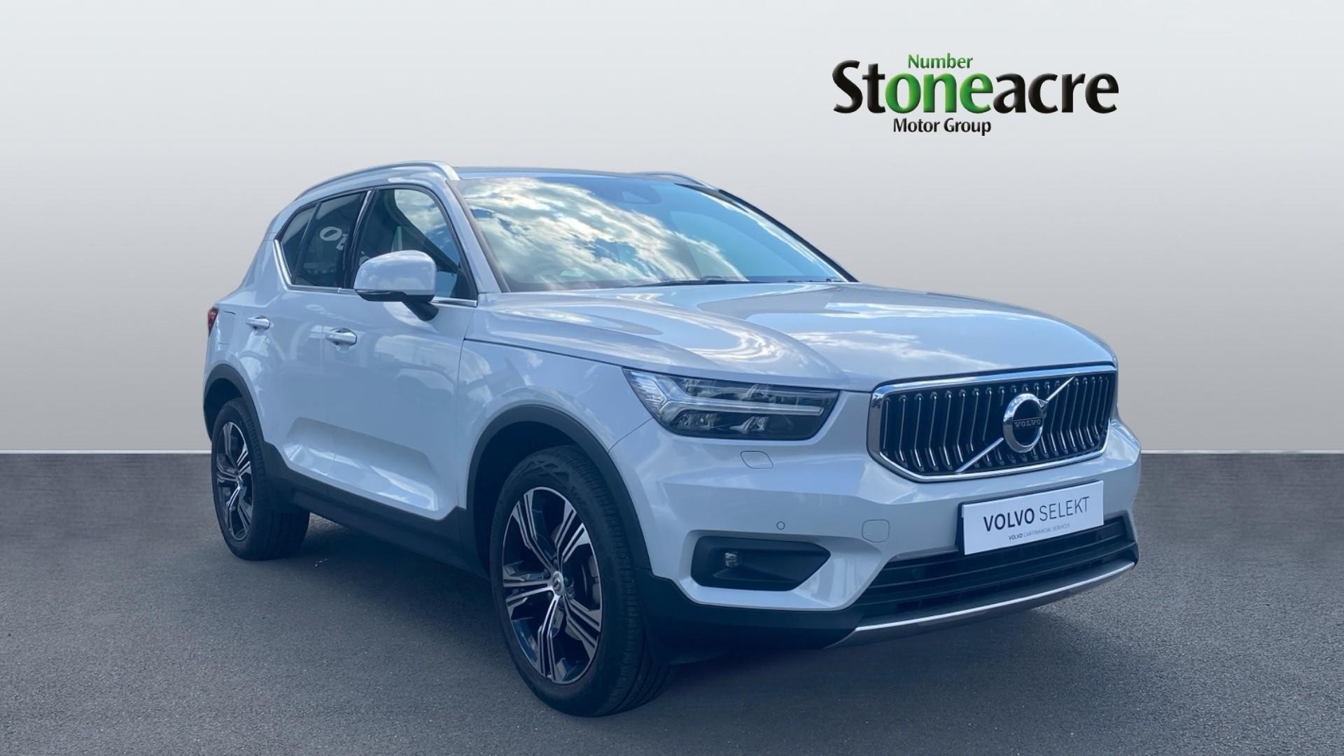 Volvo XC40 Image 1