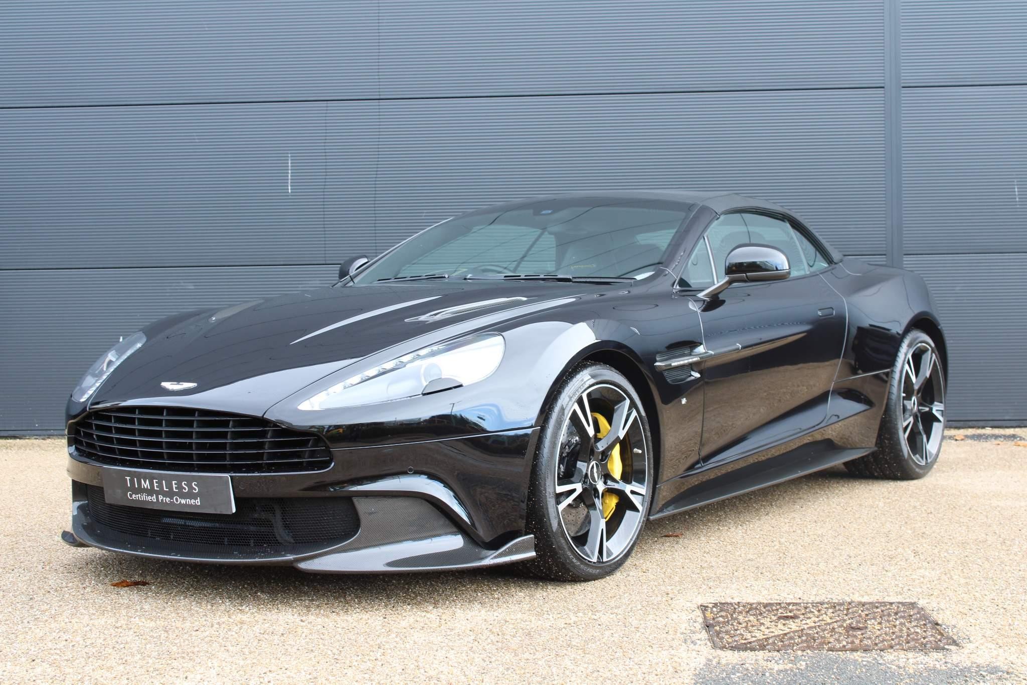 Aston Martin Vanquish Image 13