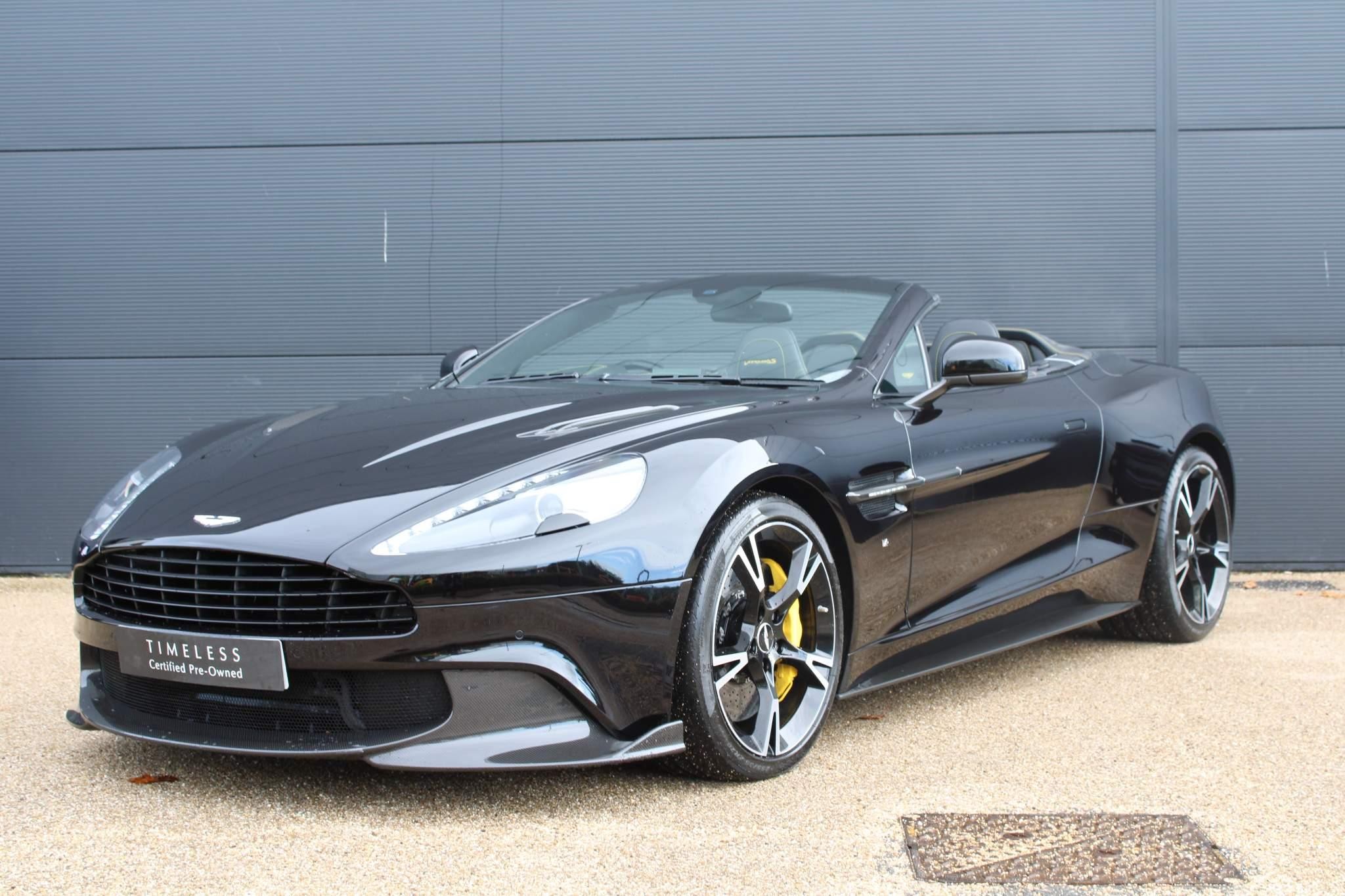 Aston Martin Vanquish Image 14