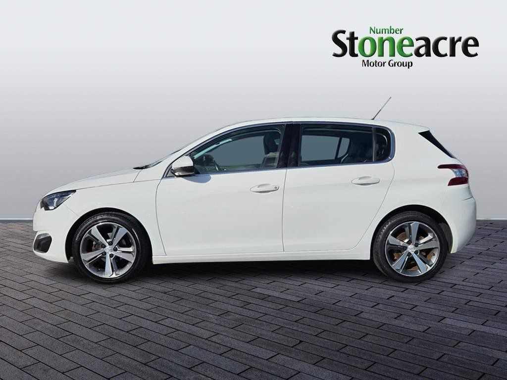 Peugeot 308 Image 6